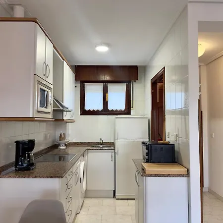 La Galerna De Berria - 17000 Apartment *