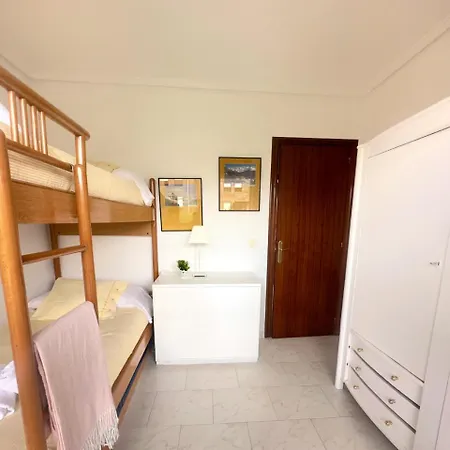La Galerna De Berria - 17000 * Santona